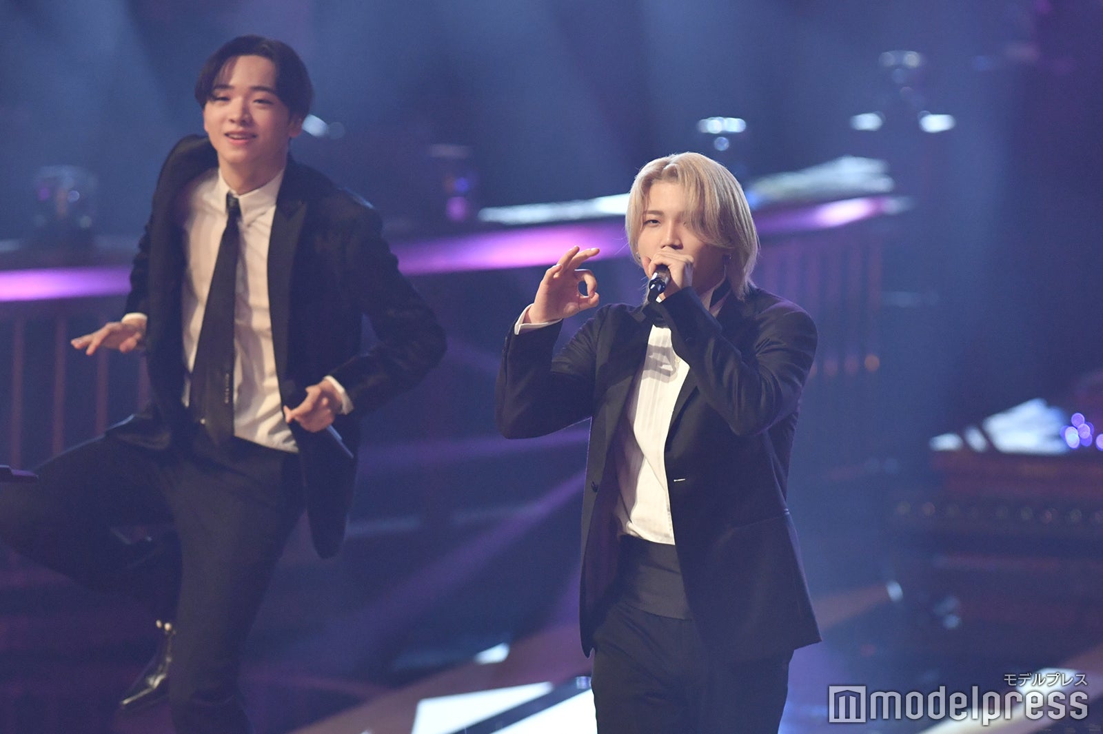 （C）モデルプレス