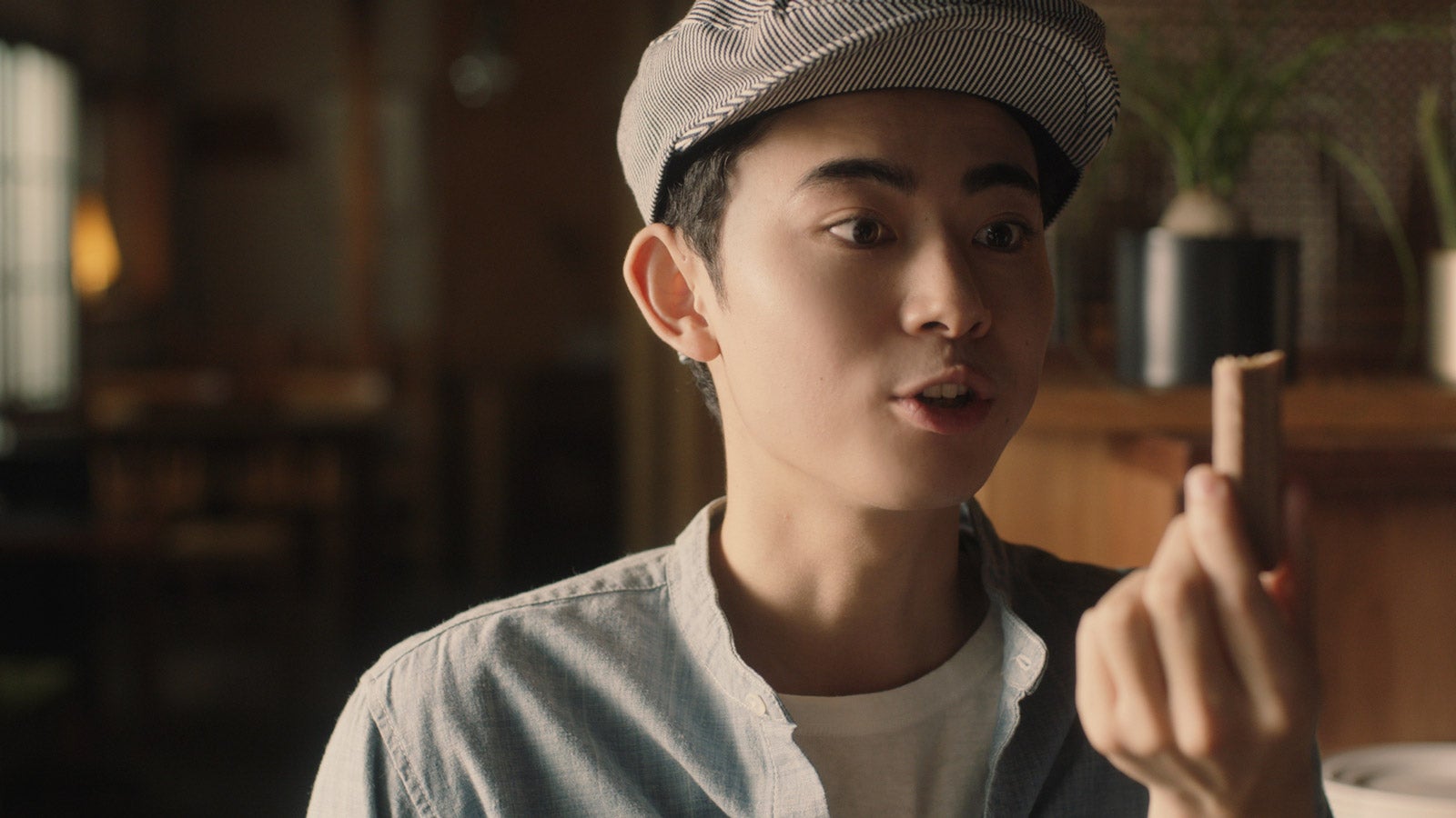 豊田裕大／「こだわりの発酵バター」篇より（提供写真）