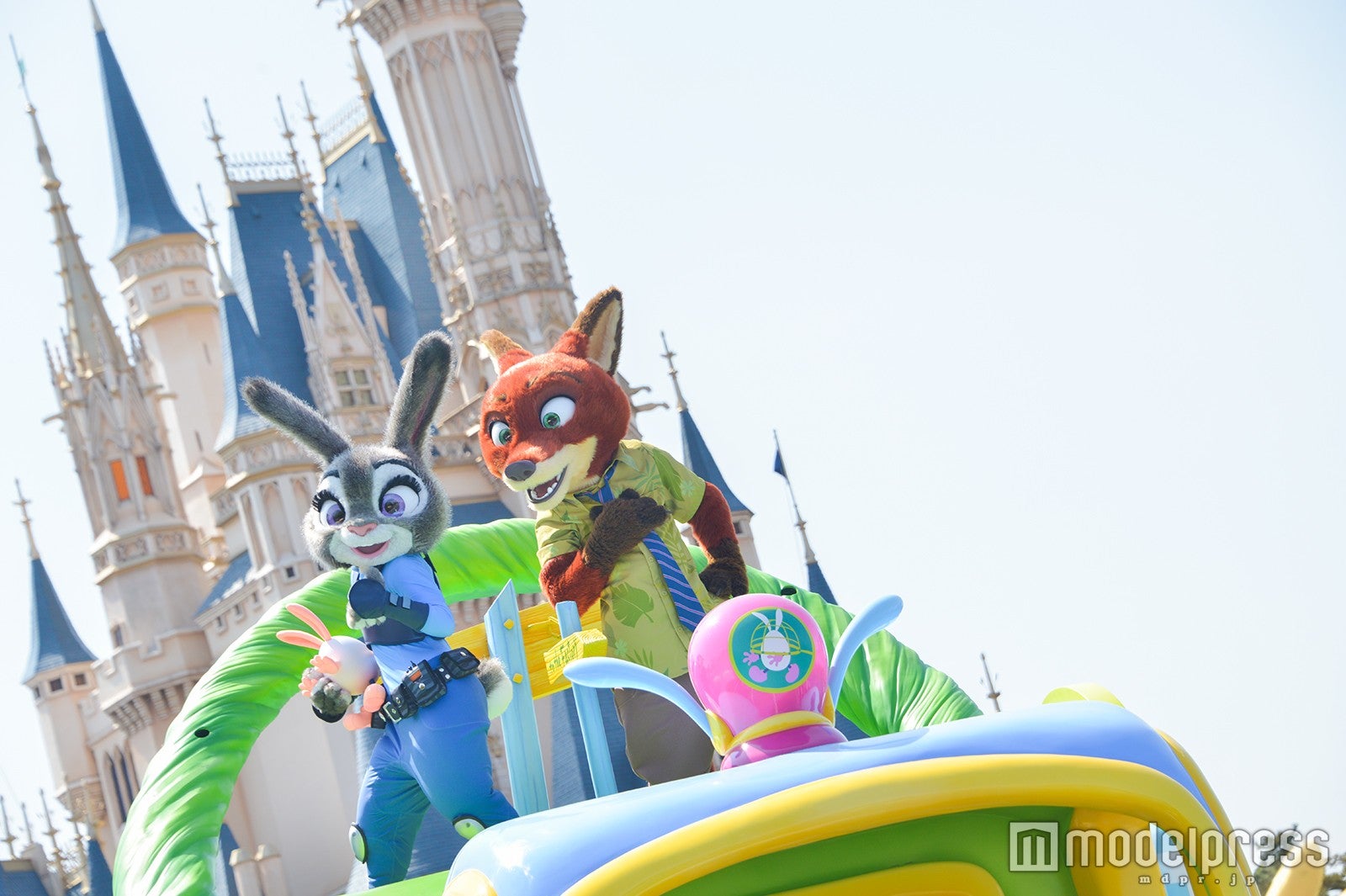 新パレード「うさたま大脱走！」（C）モデルプレス