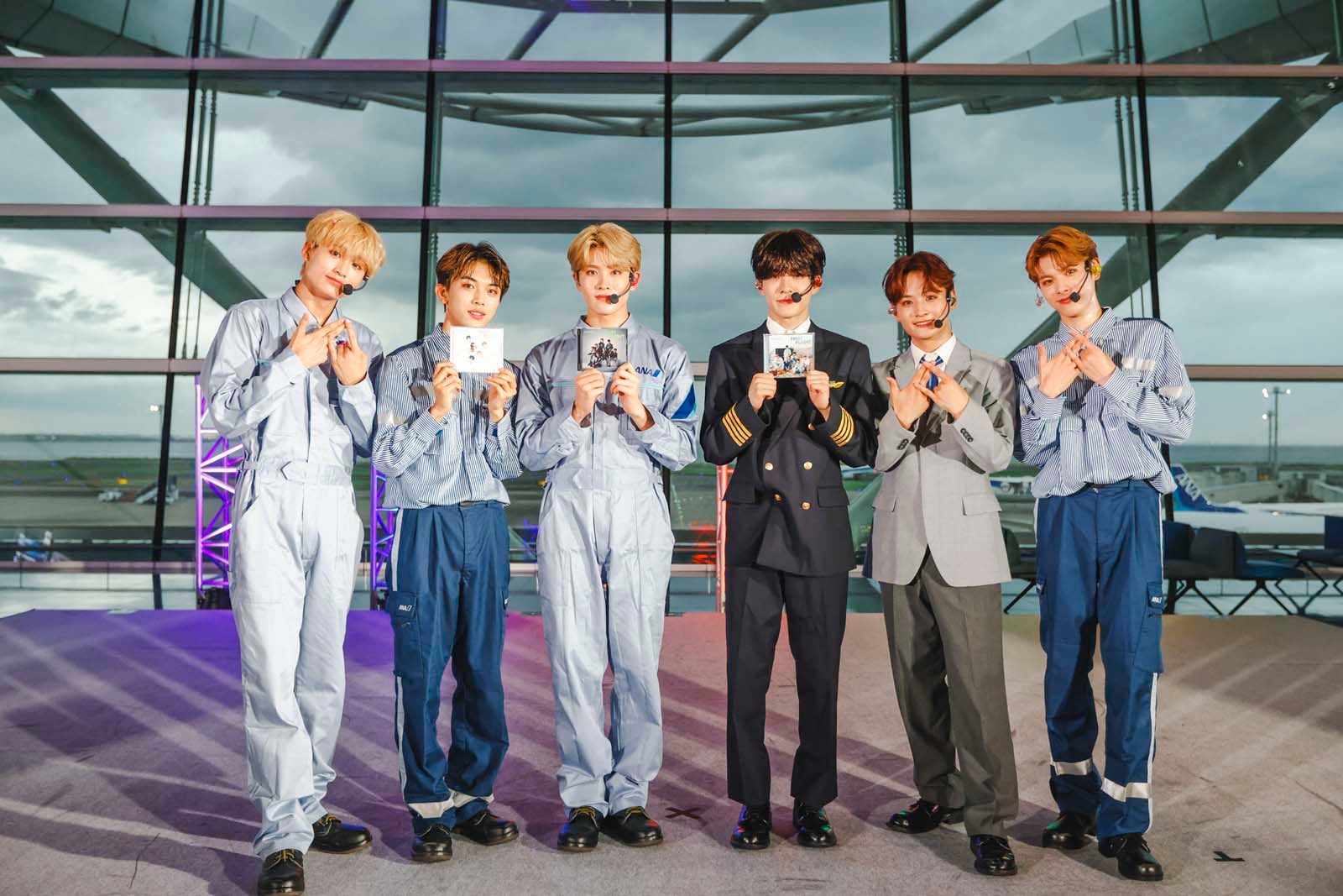 DXTEEN寺尾香信のギャップに拍手喝采 羽田空港で初パフォーマンス楽曲も＜FlyAway！DXTEEN！Fly Away！ANA！＞