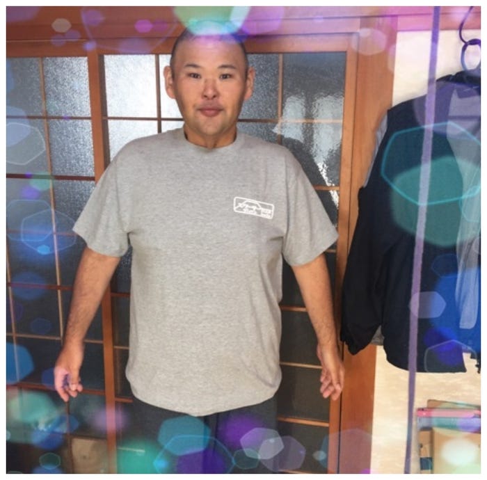 3LのTシャツも着られるようになったというHIRO（10日に投稿より）／安田大サーカスHIROオフィシャルブログ（Ameba）より