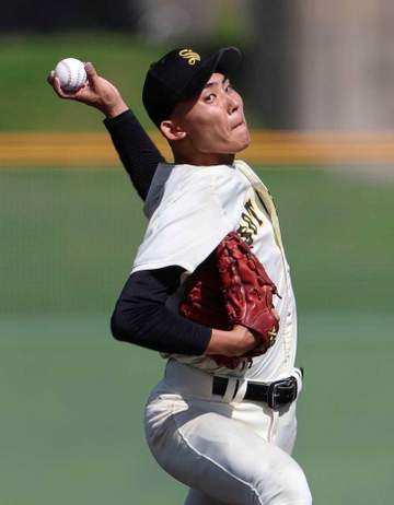 崇徳 エース西結多が延長10回完投で2年連続決勝 前エース・徳丸から「ピンチこそ『強気に』と教えられた」