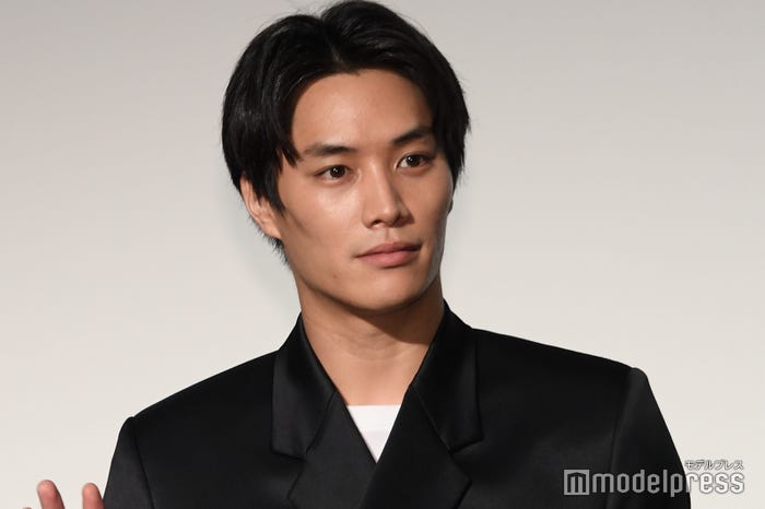 鈴木伸之(C)モデルプレス