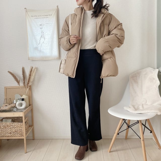 GU　アウター　ヒートパデッド　ブルゾン　ストレートパンツ　コーデ