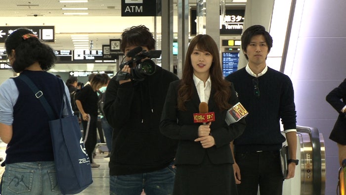 高山一実(右から2番目)(C)テレビ東京