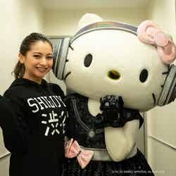 ゆきぽよ、DJ Hello Kitty（C）76,'20 SANRIO APPROVAL No.P1103134