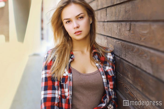 やたら外見を褒めてきたら要注意!?(Photo by rohappy/Fotolia)