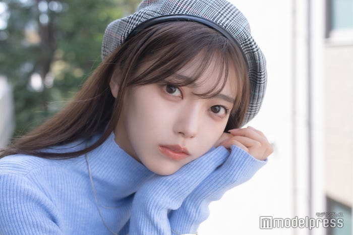 秋山理湖さん(C)モデルプレス