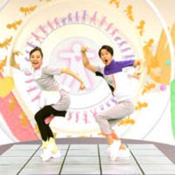 誠(まこと)お兄さん、杏月(あづき)お姉さんといっしょに楽しく・元気にからだを動かそう!!「おかあさんといっしょ」から人気のたいそう「からだ✩ダンダン」とからだを使ったあそびうたいっぱいのブルーレイ・DVDが発売決定!!
