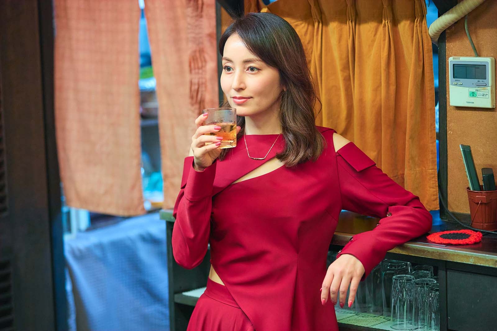 矢田亜希子「青島くんはいじわる」第1話より（C）テレビ朝日