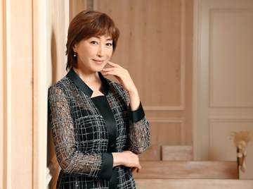 高島礼子 101歳公演も狙ってます 5.9開幕・石井ふく子氏生誕百年記念公演で新派の喜劇に出演 「人の裏側のぞき込むような視点が魅力的」