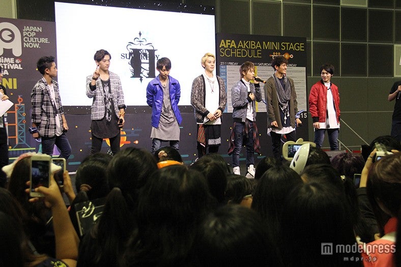 「Anime Festival Asia Singapore in 2015 （AFASG15）」にてジュノン・スーパーボーイ・アナザーズライブの様子