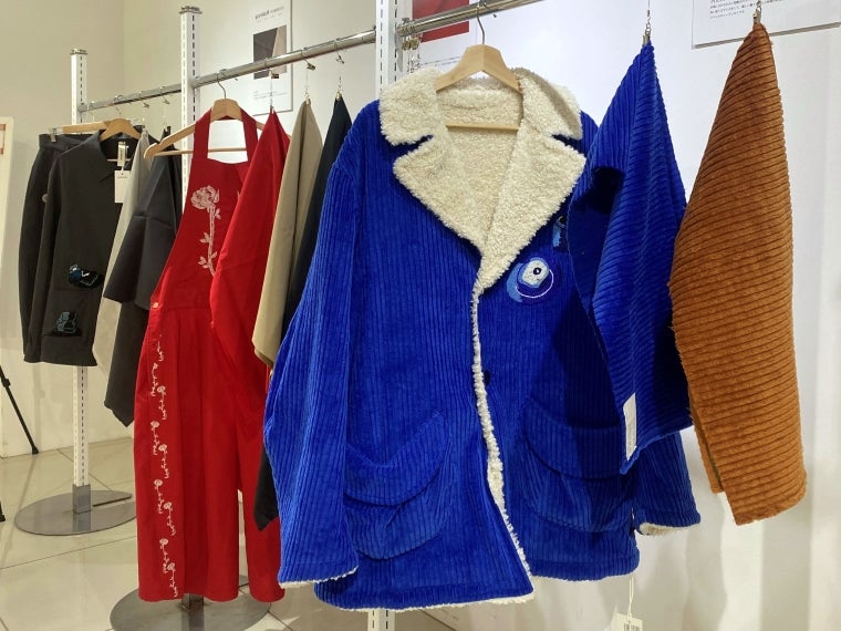 静岡県繊維協会、東京で「遠州織物コレクション」開催 アパレルとの接点狙う