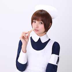 篠田麻里子/新CM「メンソレータムマリコ」篇メイキングショット