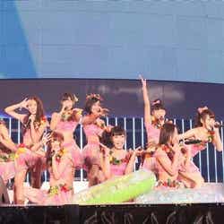 a-nationでパフォーマンスをするSUPER☆GiRLS