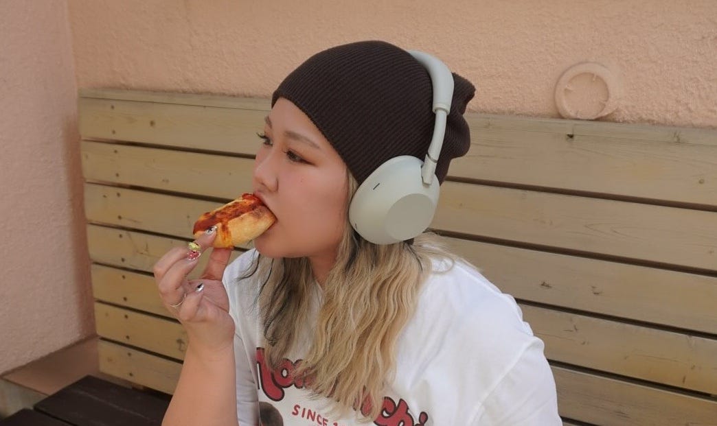 平フラ・りほ、飲み会で男性を射止める大胆なテクニックを明かす