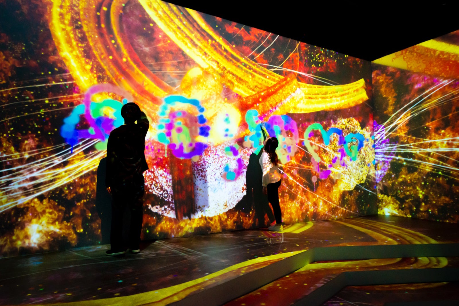 画像提供：ネイキッド