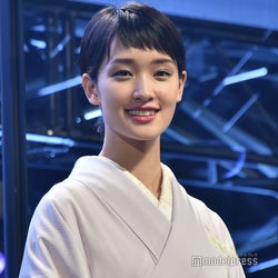 剛力彩芽、独立後初の公の場 艶やか着物姿で登場<SSFF & ASIA 2020>