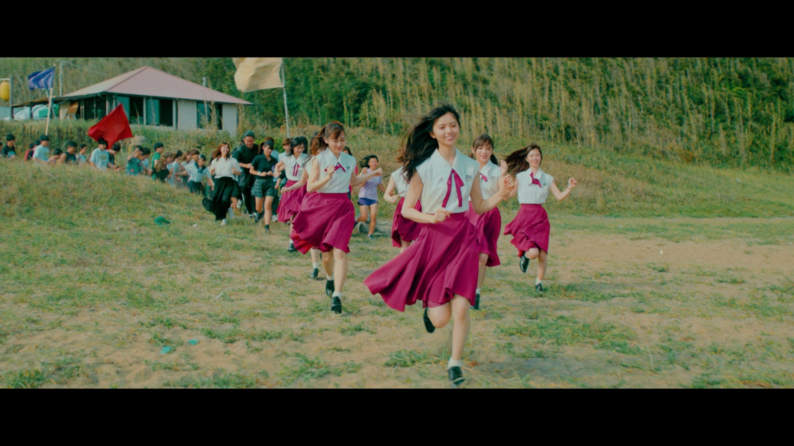 乃木坂46／スペシャルムービーより（提供画像）