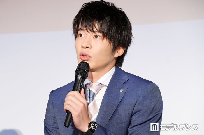 田中圭 丸まって寝る姿に反響 かわいすぎる 存在が罪 おっさんずラブ モデルプレス