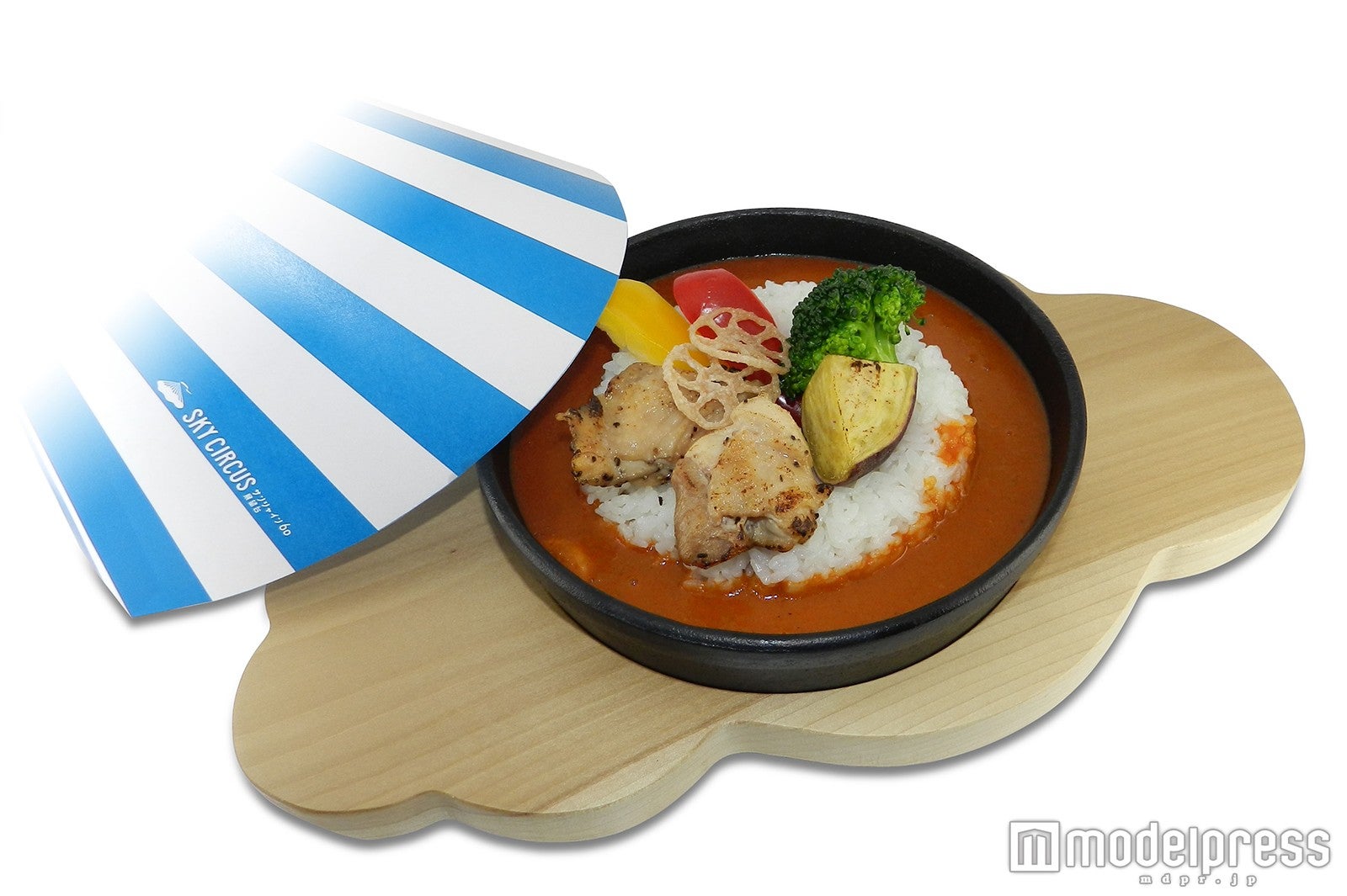 SKY CIRCUS TENTカレー／画像提供：サンシャインシティ