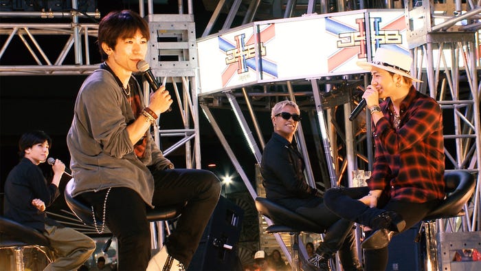 三代目JSB「『居酒屋えぐざいる 10th ANNIVERSARY』LDHオフィシャルファンクラブ会員限定プレオープンイベント」より(画像提供:LDH JAPAN)