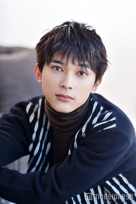 吉沢亮（C）モデルプレス