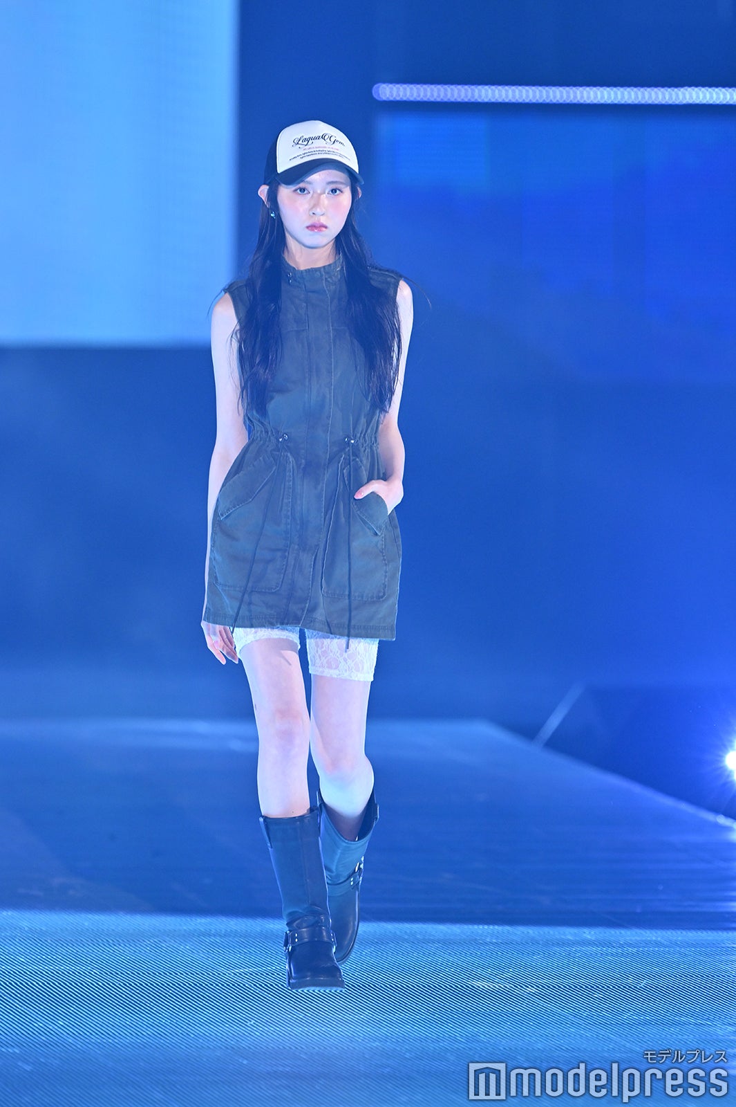 （C）モデルプレス