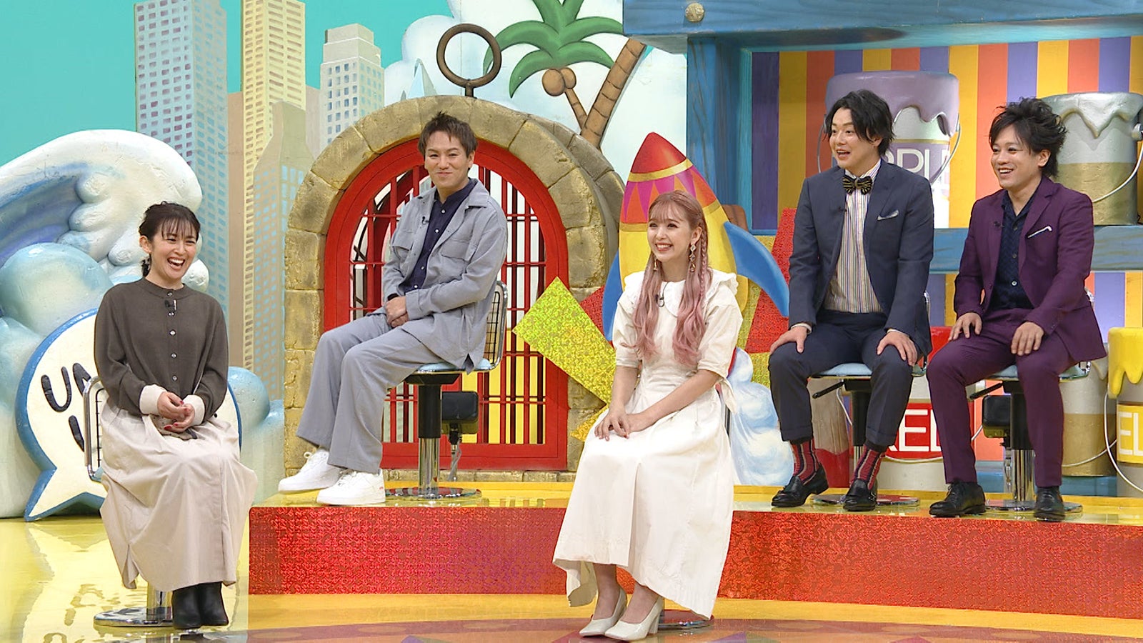 酒井美紀、狩野英孝、藤田ニコル、ぺこぱ（C）日本テレビ