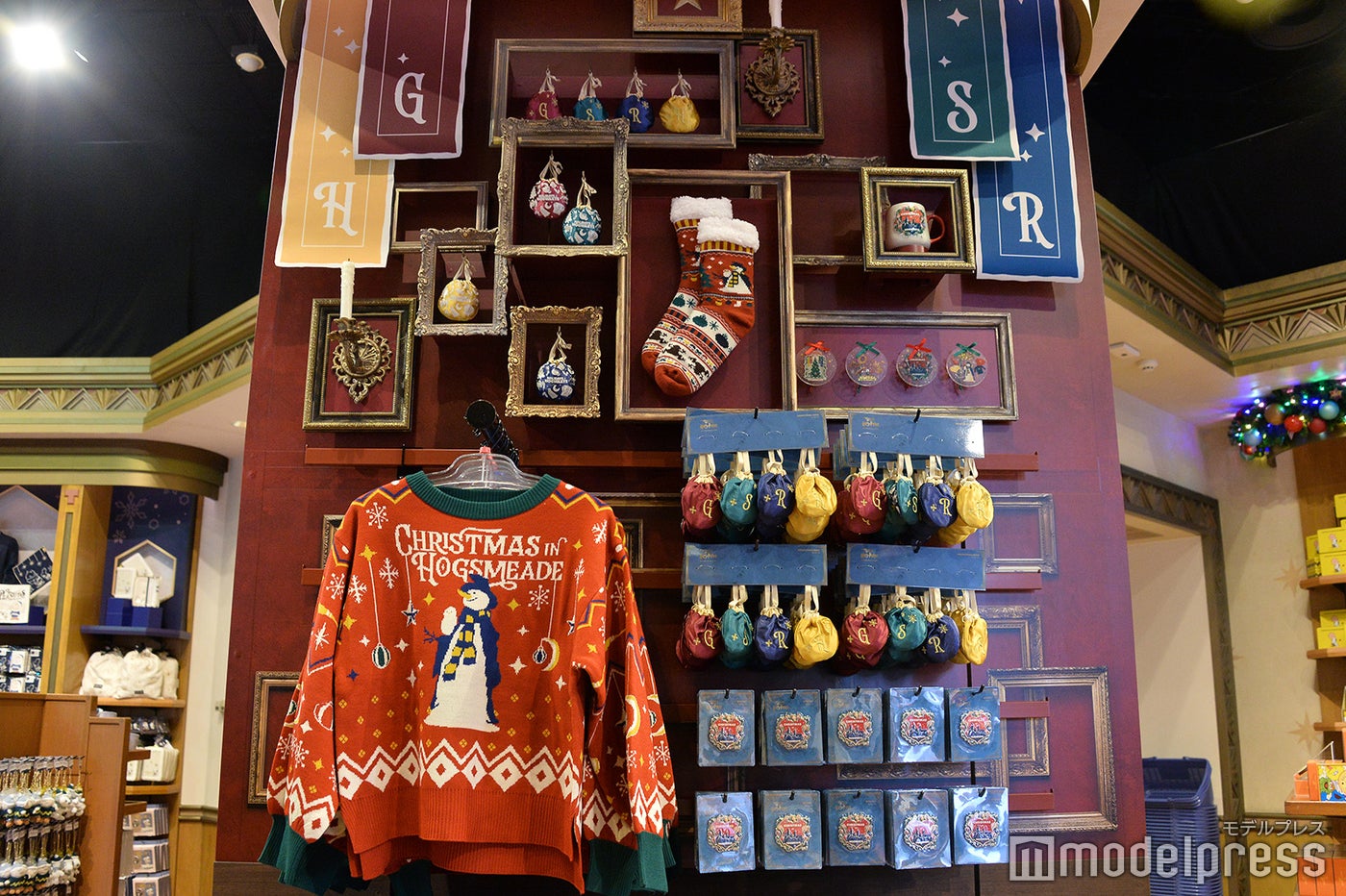 (C)モデルプレス