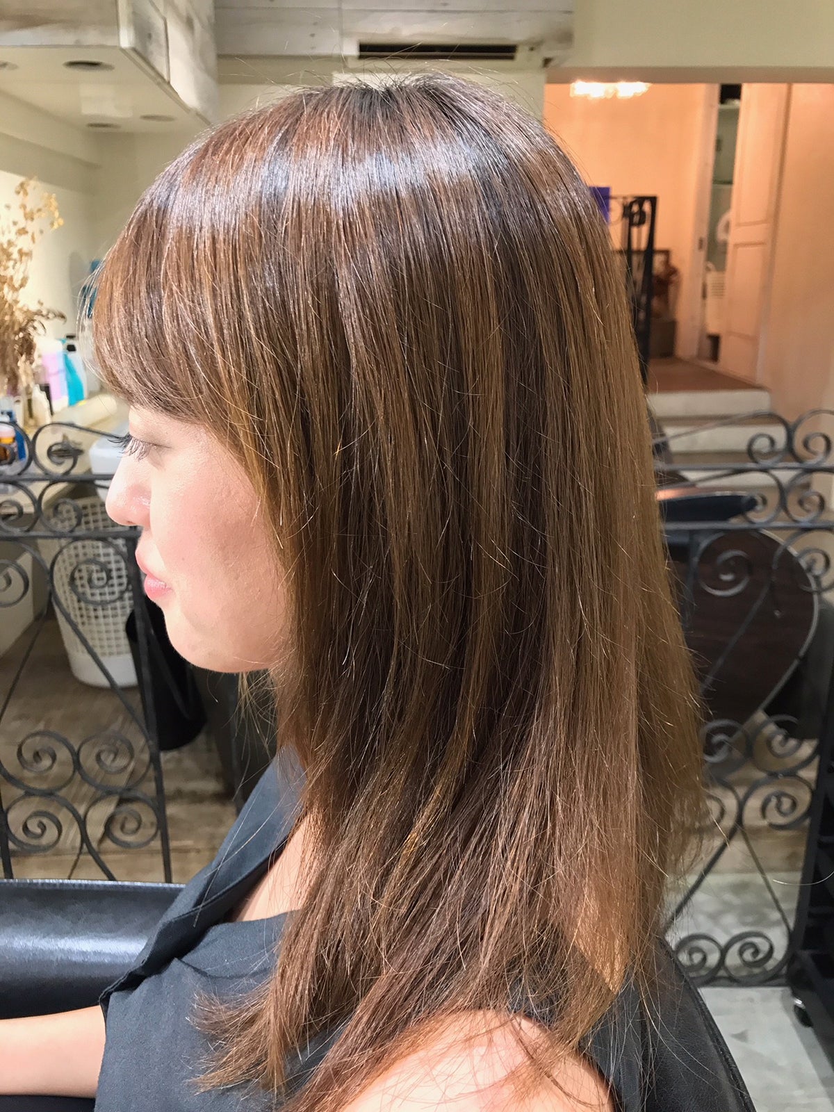 まとまらない毛先