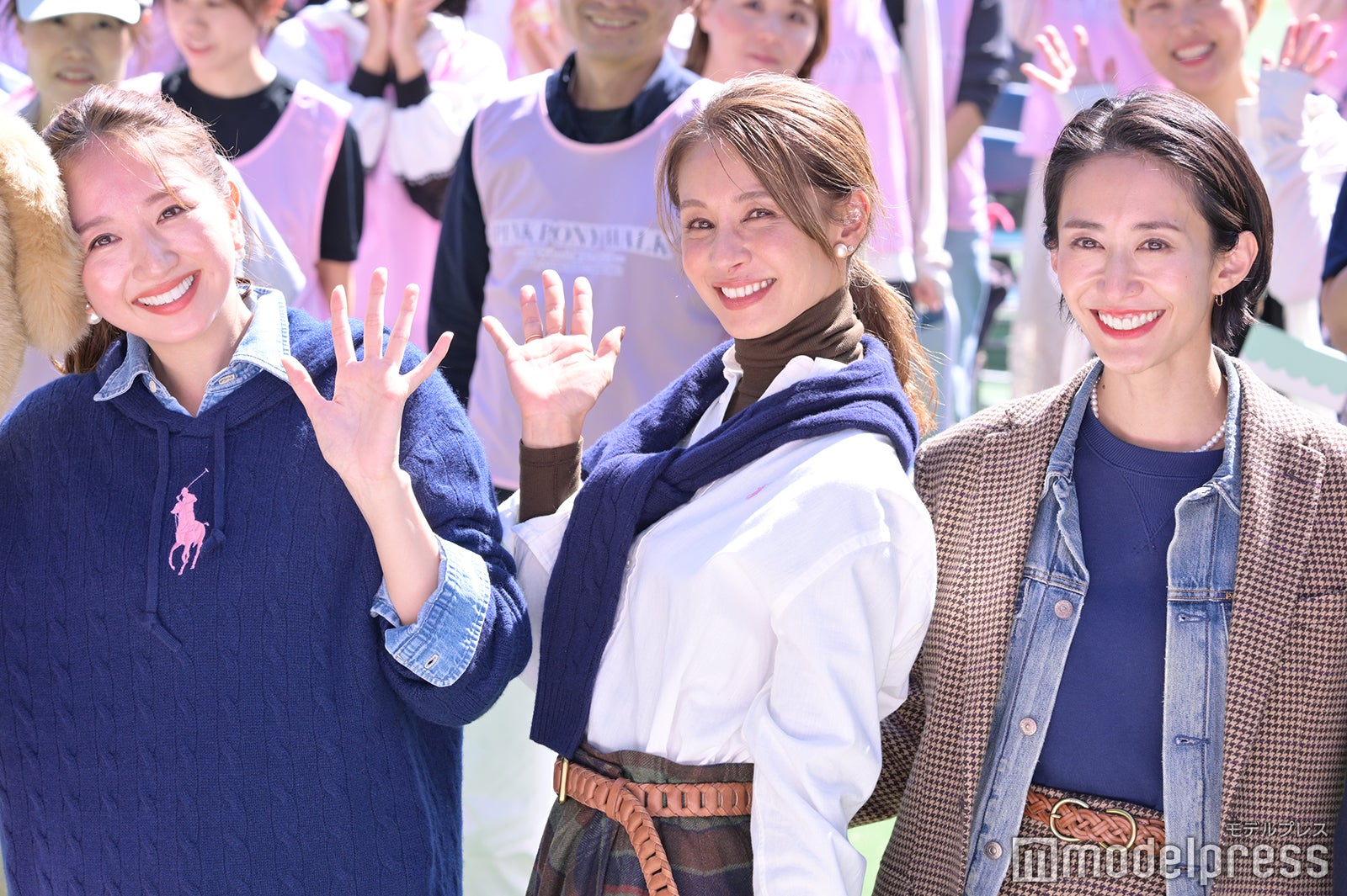 鹿沼憂妃、稲沢朋子、神山まりあ（C）モデルプレス