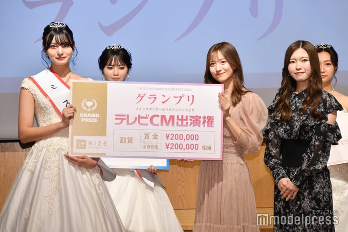 八木梨早さん、石川莉々花さん、坂本奈優さん、(C)モデルプレス