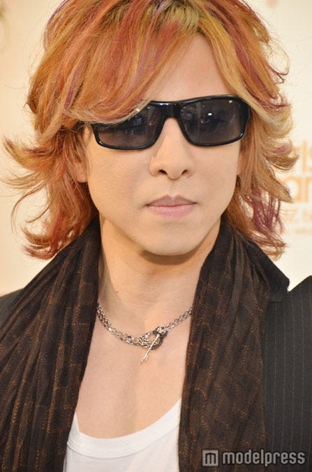 YOSHIKI
