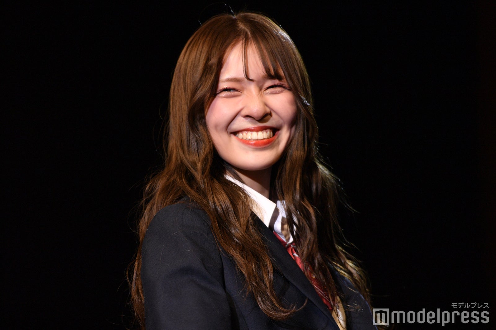 マユ（C）モデルプレス