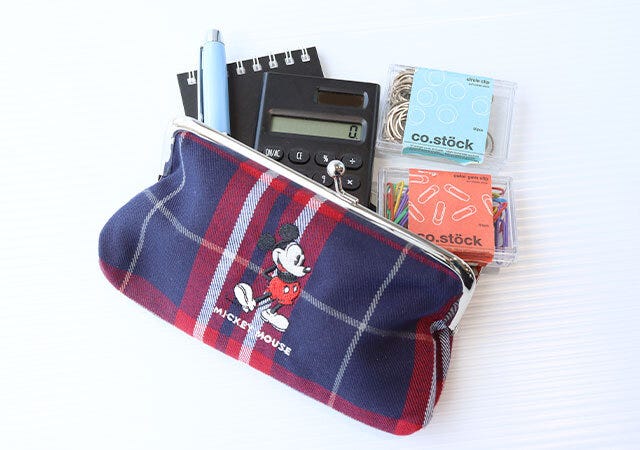 雑誌　付録　雑誌付録　人気　おすすめ　オススメ　宝島社　宝島　レビュー　便利　優秀　当たり　最高　今月号　予定　今月　2023　SPRiNG　10月号　ミッキーマウス　ミッキー　ディズニー　コラボ　ポーチ　がま口ポーチ　文房具ケース　ペンケース