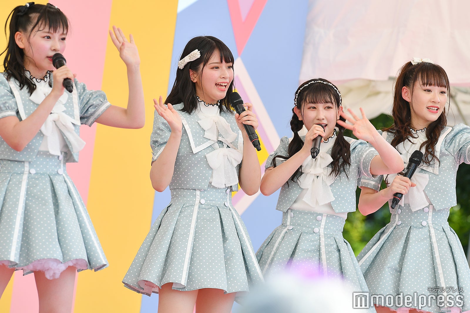 ＝LOVE（C）モデルプレス