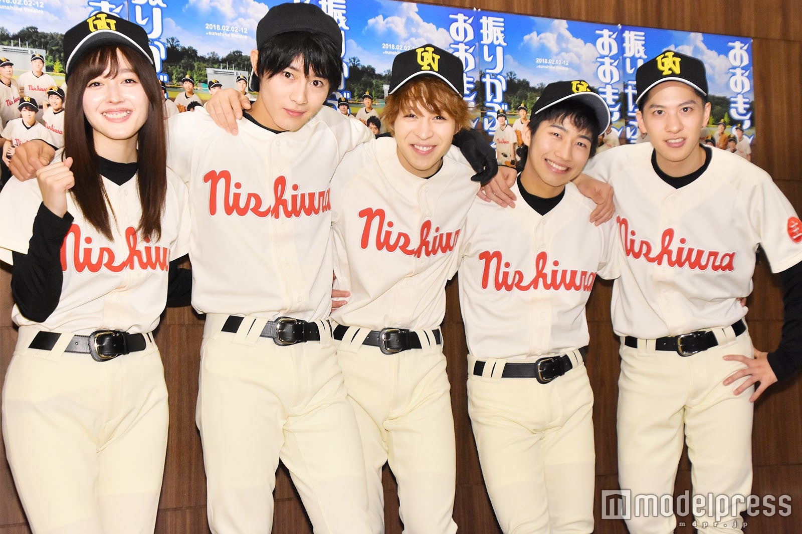 （左から）久住小春、猪野広樹、西銘駿、納谷健、白又敦 （C）モデルプレス