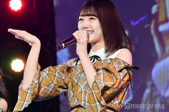 佐々木美玲(C)モデルプレス