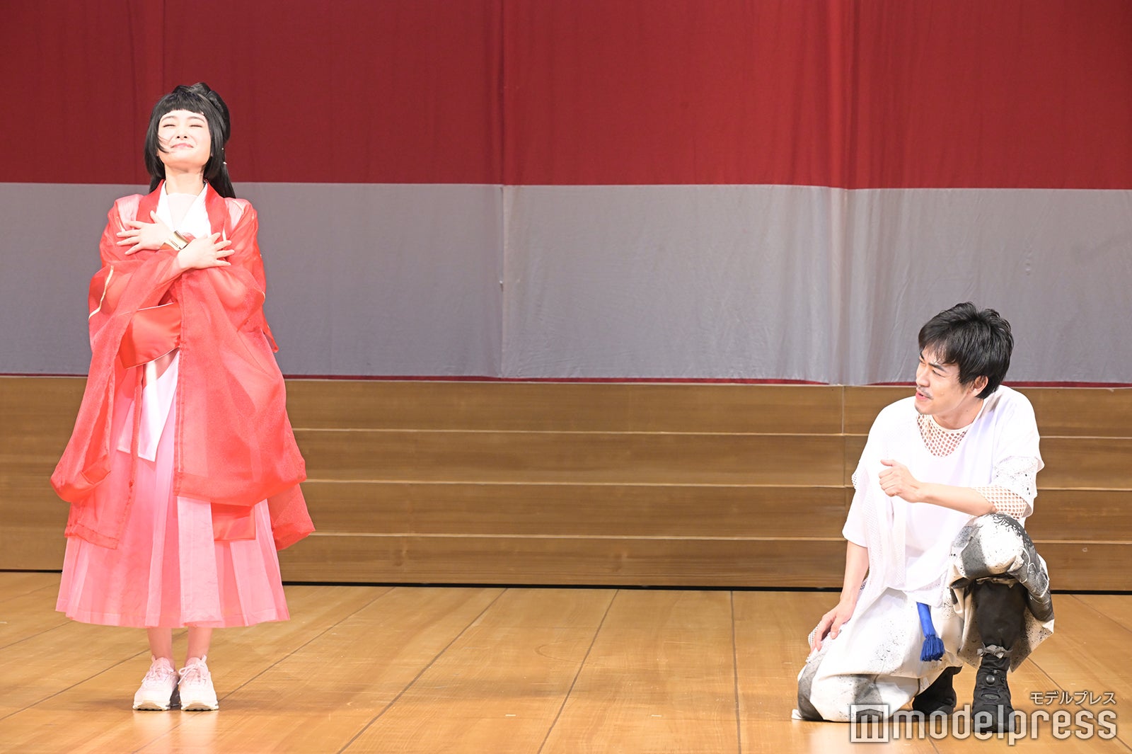 葵わかな、成田凌（C）モデルプレス