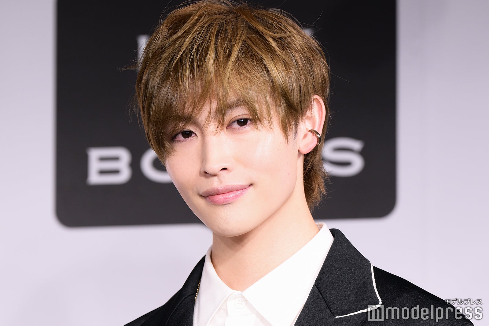 舞台千と千尋の神隠し　GENIC 増子敦貴　直筆サイン　お土産　シール GENIC 増子敦貴 直筆サイン お土産 シール 2025年最新】genic