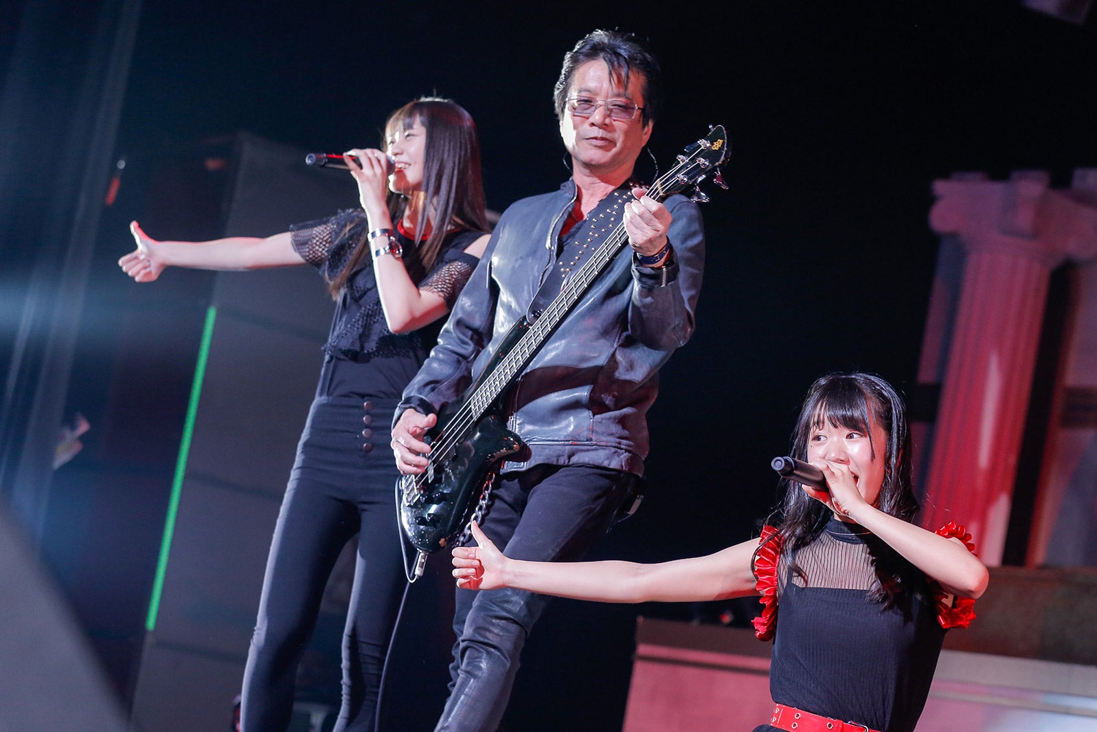 後藤次利（中央）／1周年記念コンサートの様子（C）Yoshifumi Shimizu