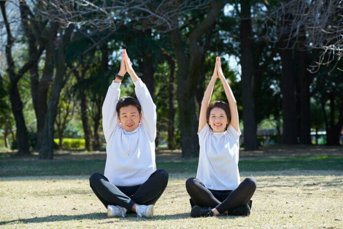 大人のペアルックは新鮮な気持ちを味わえる