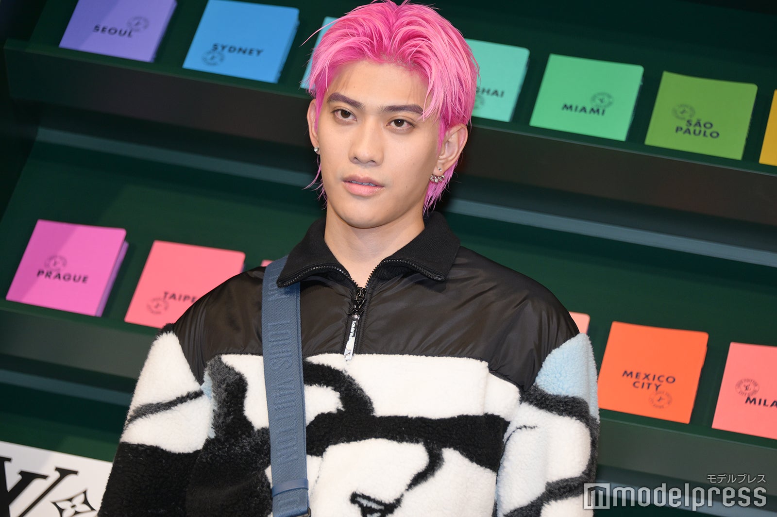 （C）モデルプレス