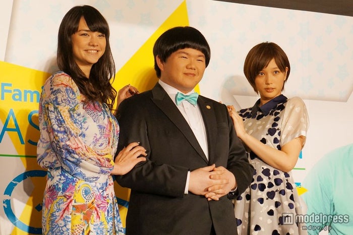「Family Mart ASIA COLLECTION BIG STAGE」記者会見に出席した加賀美セイラ、林育群、本田翼