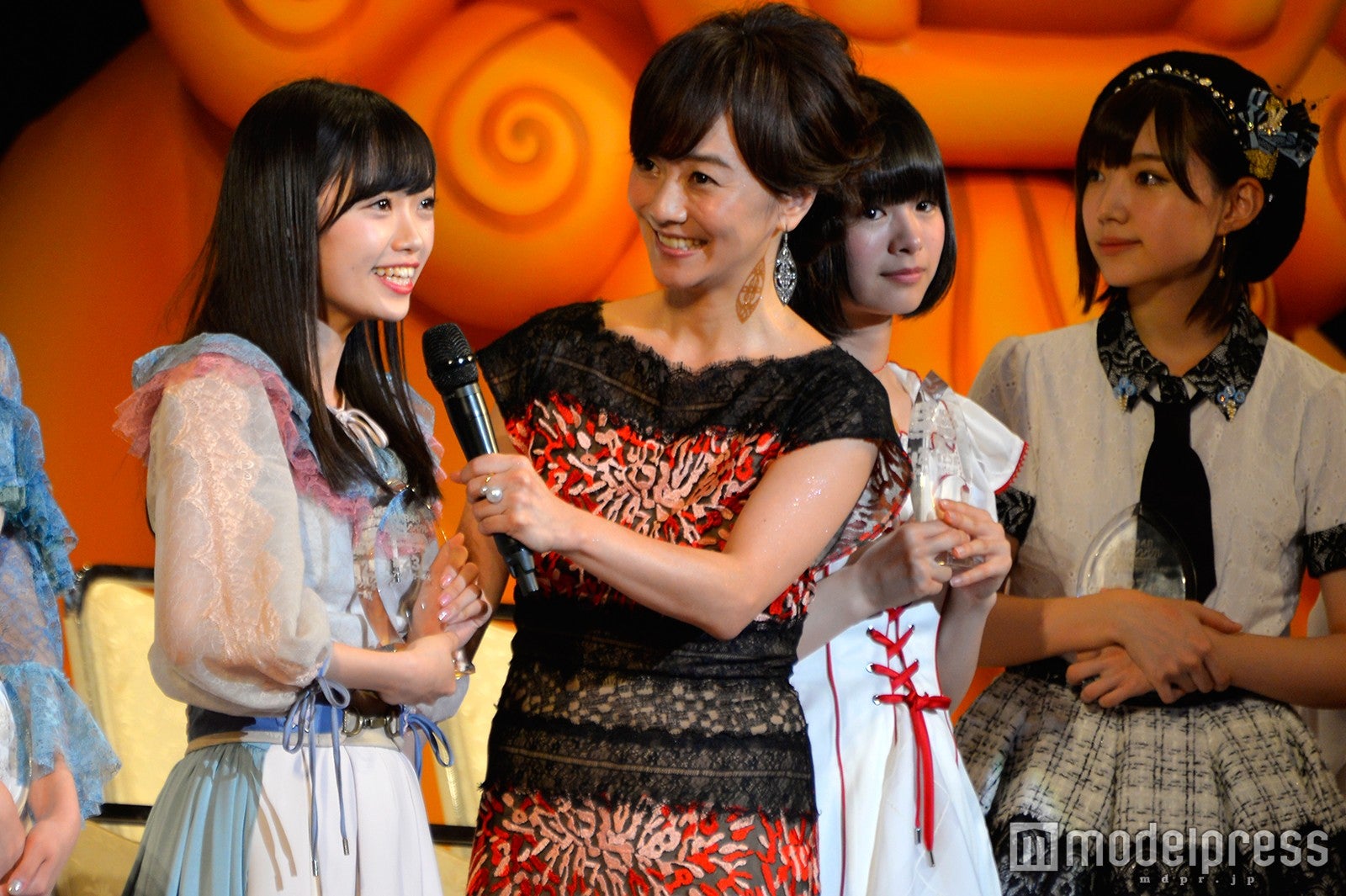 （C）モデルプレス