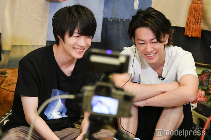 神木隆之介、佐藤健(C)モデルプレス