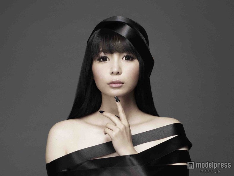 中川翔子／6月5日に発売する16枚目のシングル「続 混沌」のアートワーク