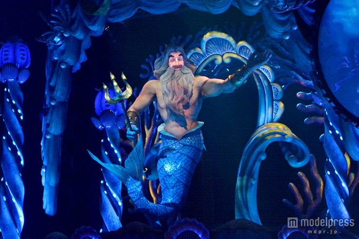 Tds新ミュージカルショー 360度泳ぎまわるアリエル 驚きの新演出も 詳細レポ 写真特集 モデルプレス Tds新ミュージカルショー 360度泳ぎまわるアリエル 驚きの新演出も 詳細レポ 写真特集 モデルプレス
