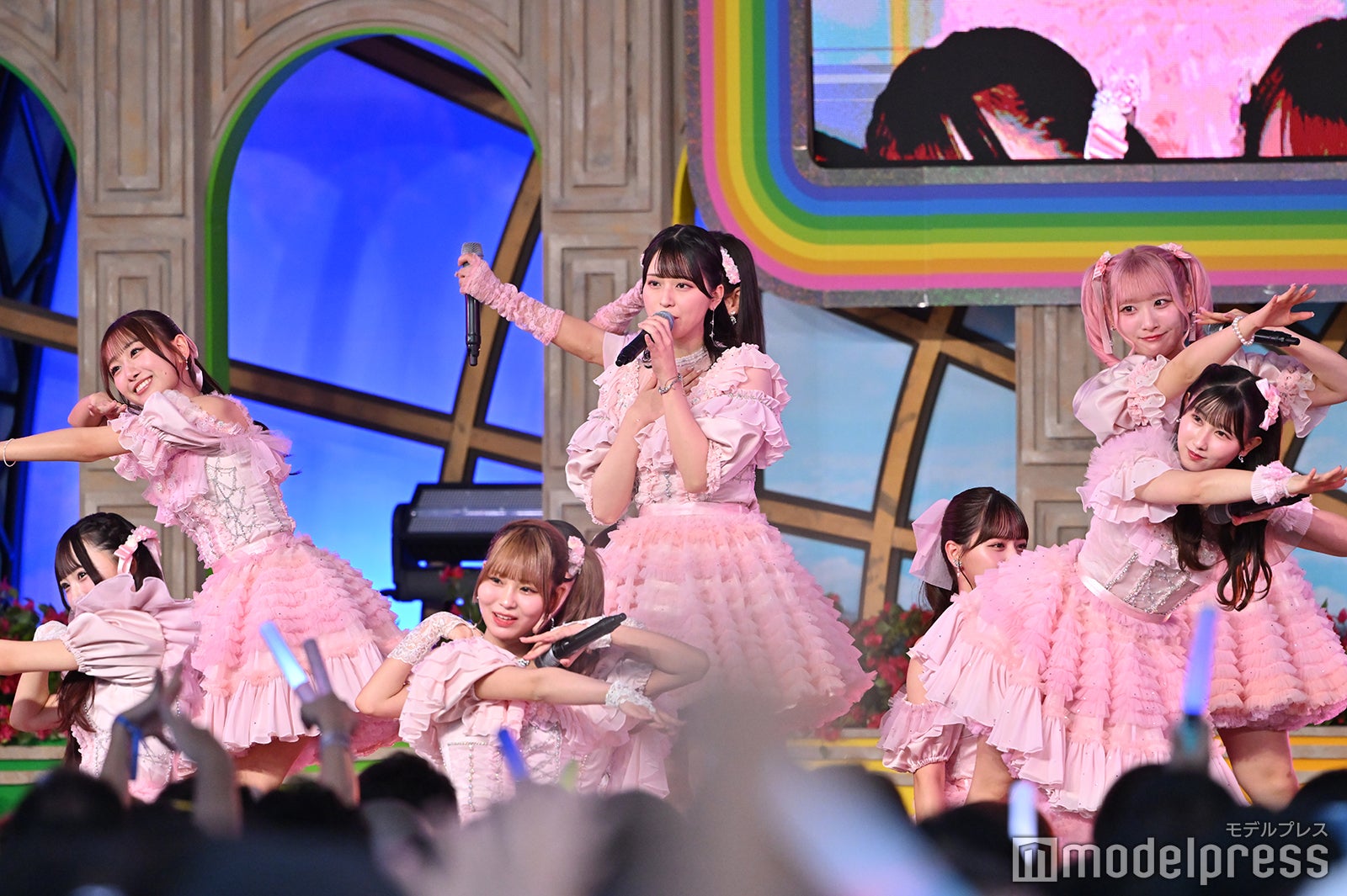 ＝LOVE（C）モデルプレス